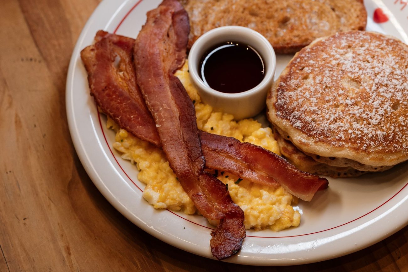 A Simple Mother's Day Brunch at Home