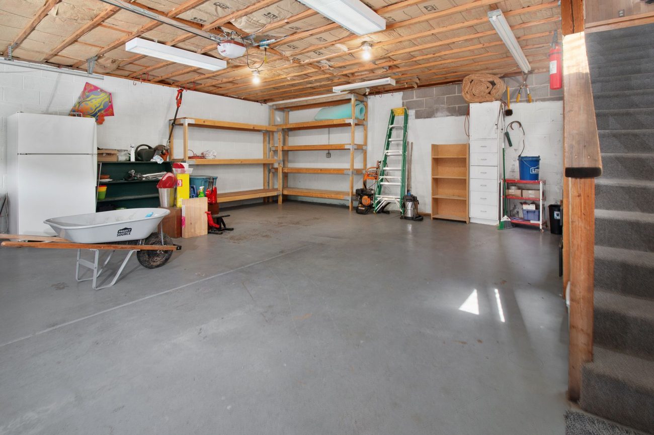 Decluttering the Garage in Three Weekends